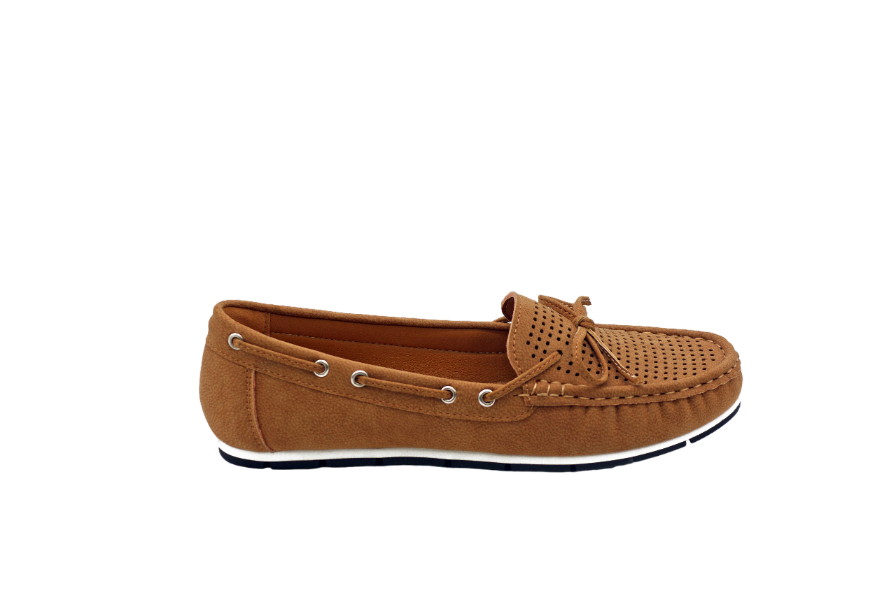 2099 | Moccasin with bow