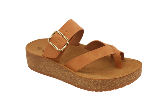 3118 | Chinelo com plataforma