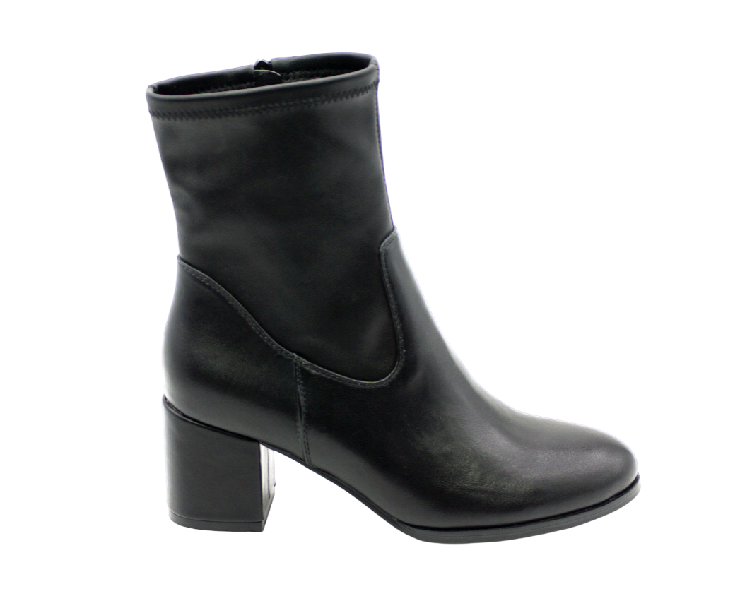 174 | Bota Cano Baixo com Salto
